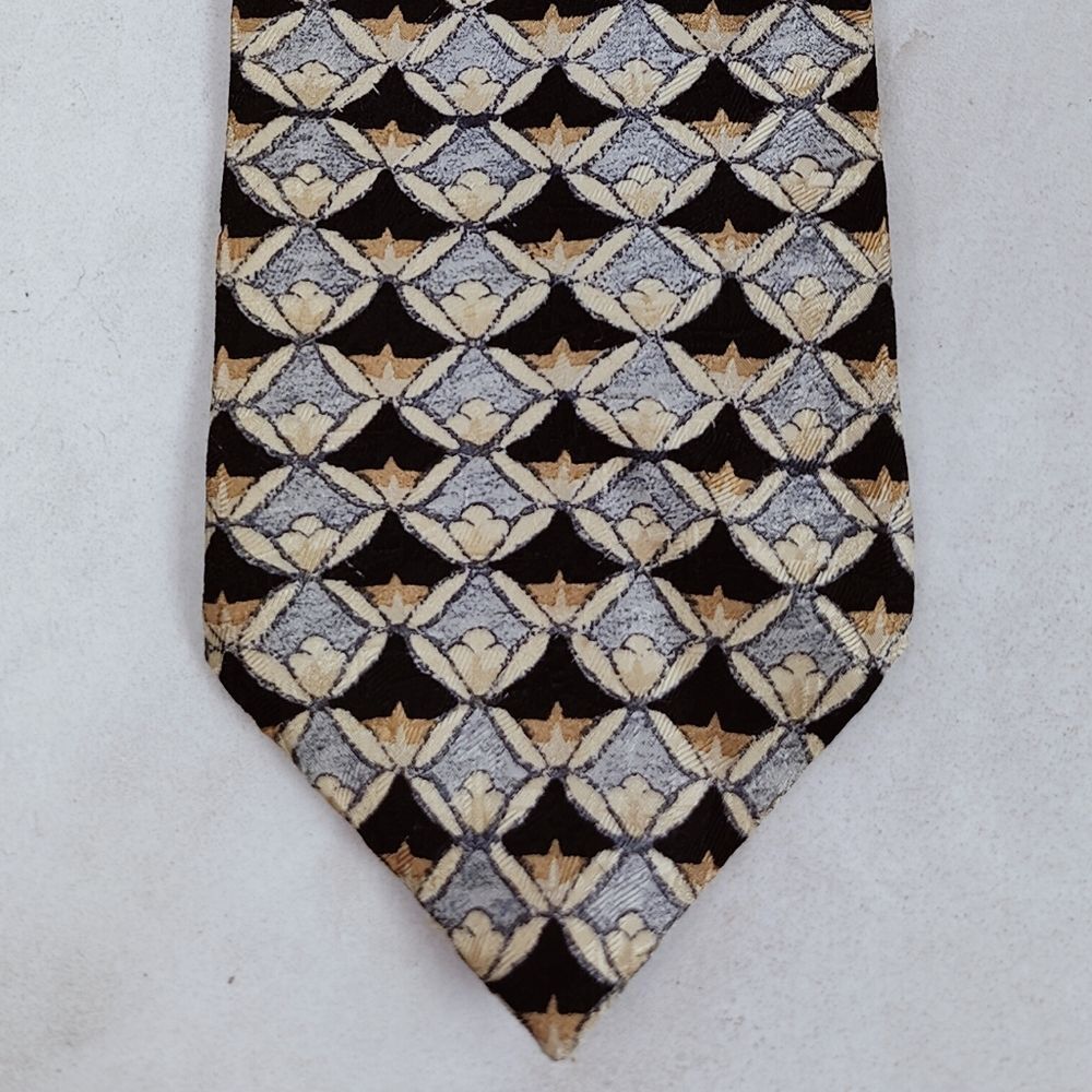 Geoffrey Beene Black Tan Cream Blue Paisley Print 100% Silk 3.8" Tie Necktie